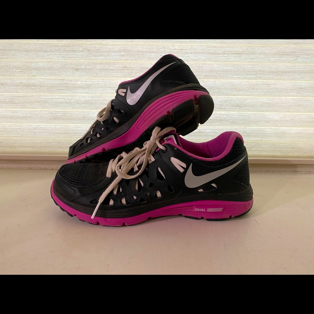 Ladies Nike Fuel Fusion Shoes